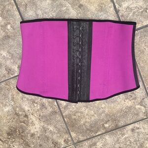 Ann Michell Original Waist Trainer Cincher Shapewear Purple Black Size XL